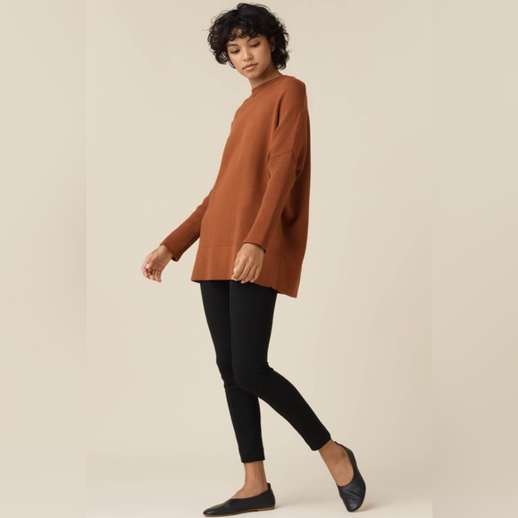Vetta The Oversized Sweater - Picture 1 of 9